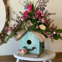 Your Oakhurst Florist - The Enchanted Florist and Whatnots